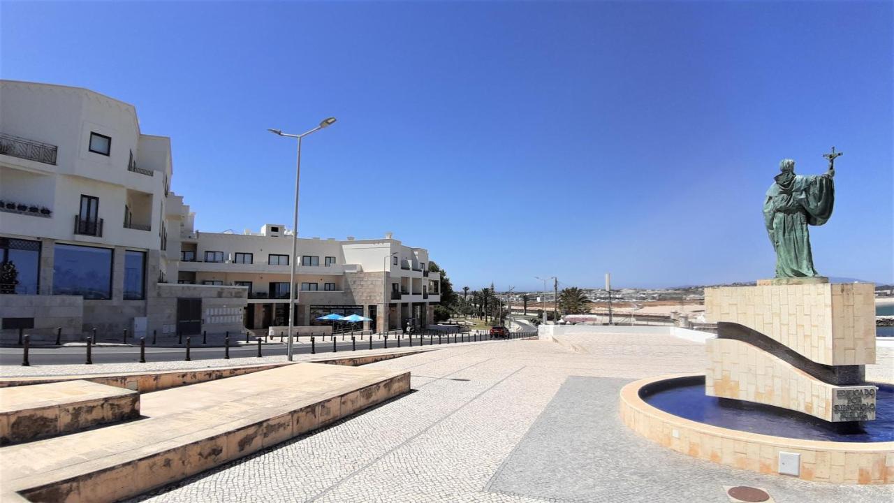 Potato Beach Apartment At Beach Front & Sea View Lagos Luaran gambar